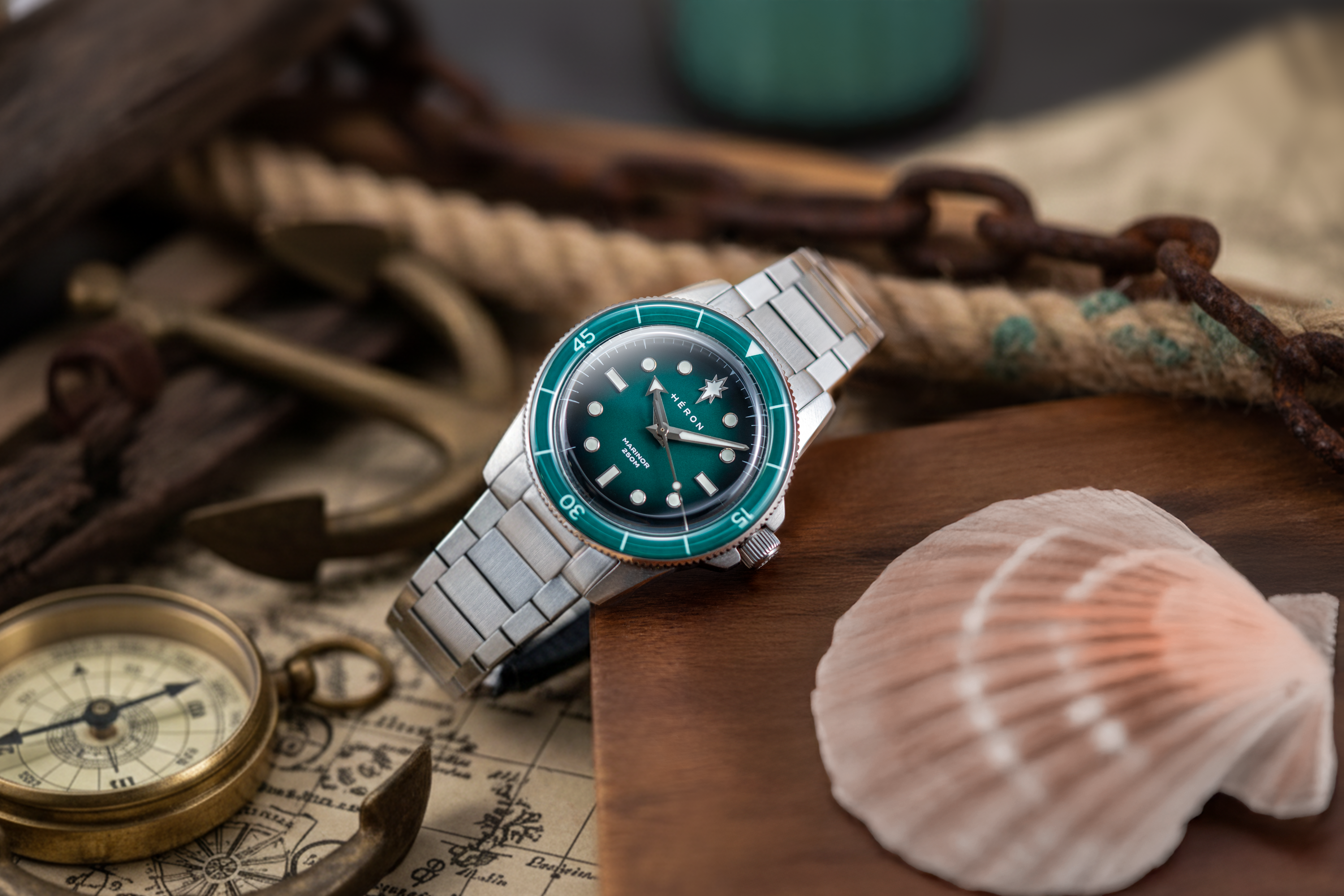HERON MARINOR ATLANTIC BLUE マイクロブランドウォッチ Marinor - Atlantic Blue | Virtually Scratch-Proof – Héron Watches Inc.